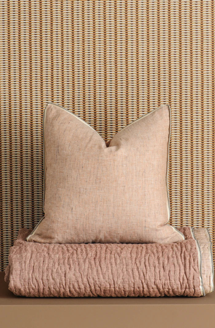 Bianca Lorenne 'Appetto Dusky Merlot' Coverlet
