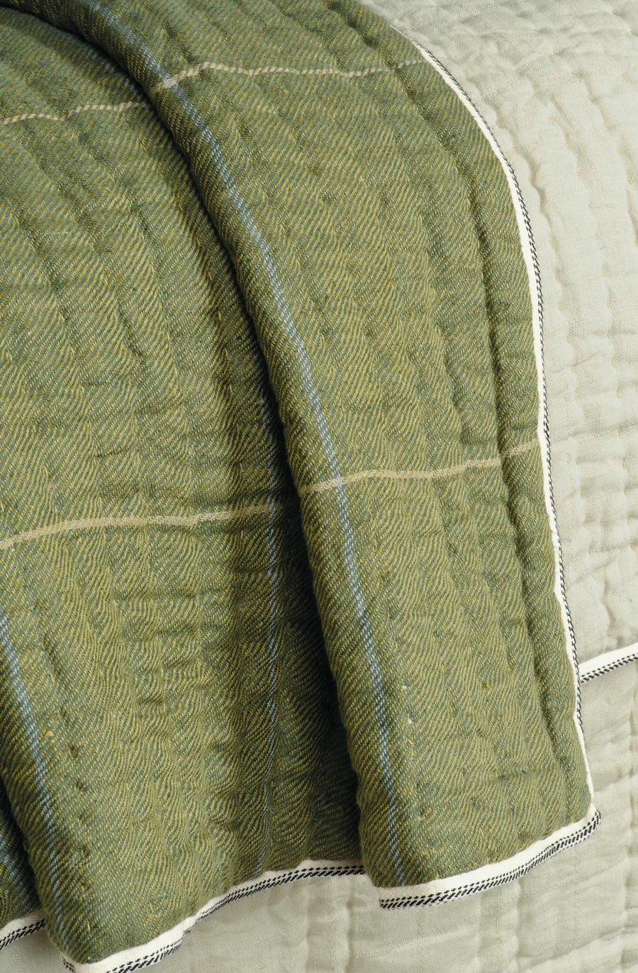 Bianca Lorenne 'Appetto Verde' Coverlet
