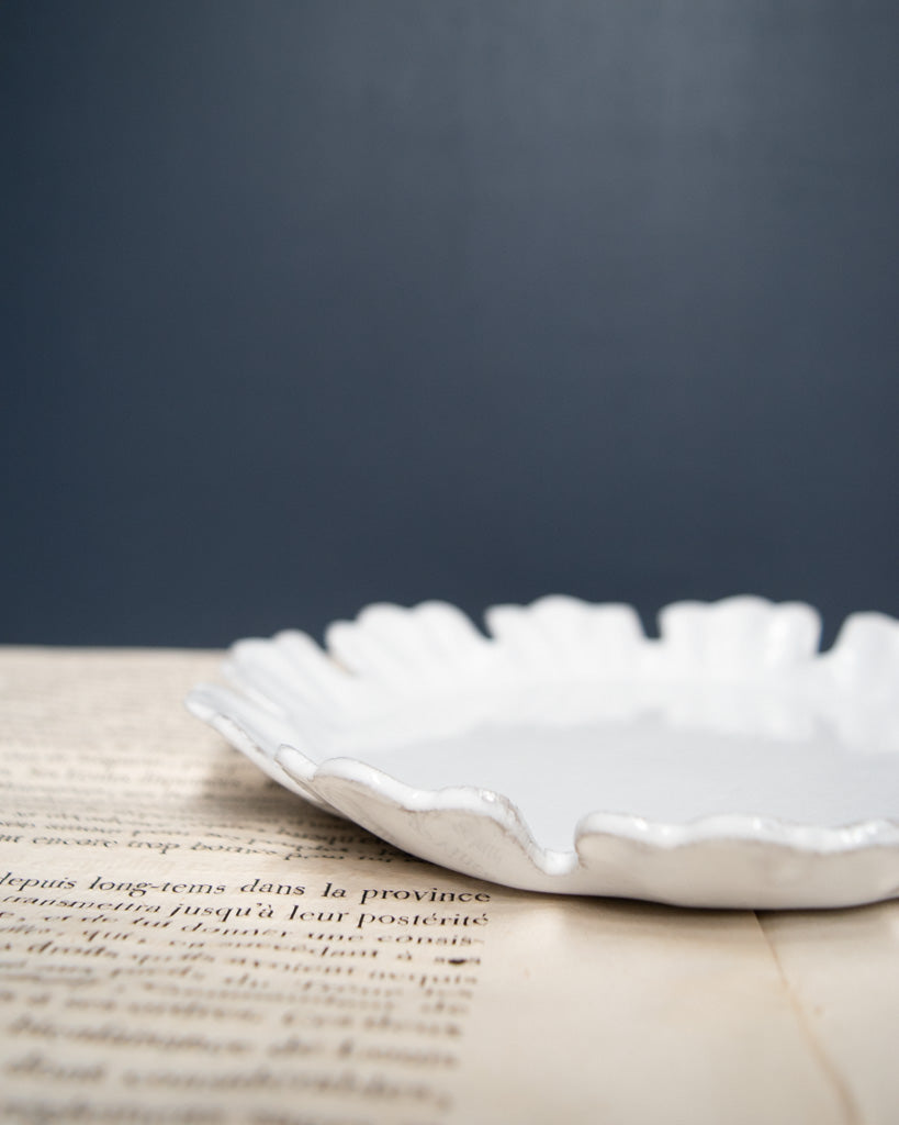 Astier de Villatte Chou Dinner Plate with 11 Petals