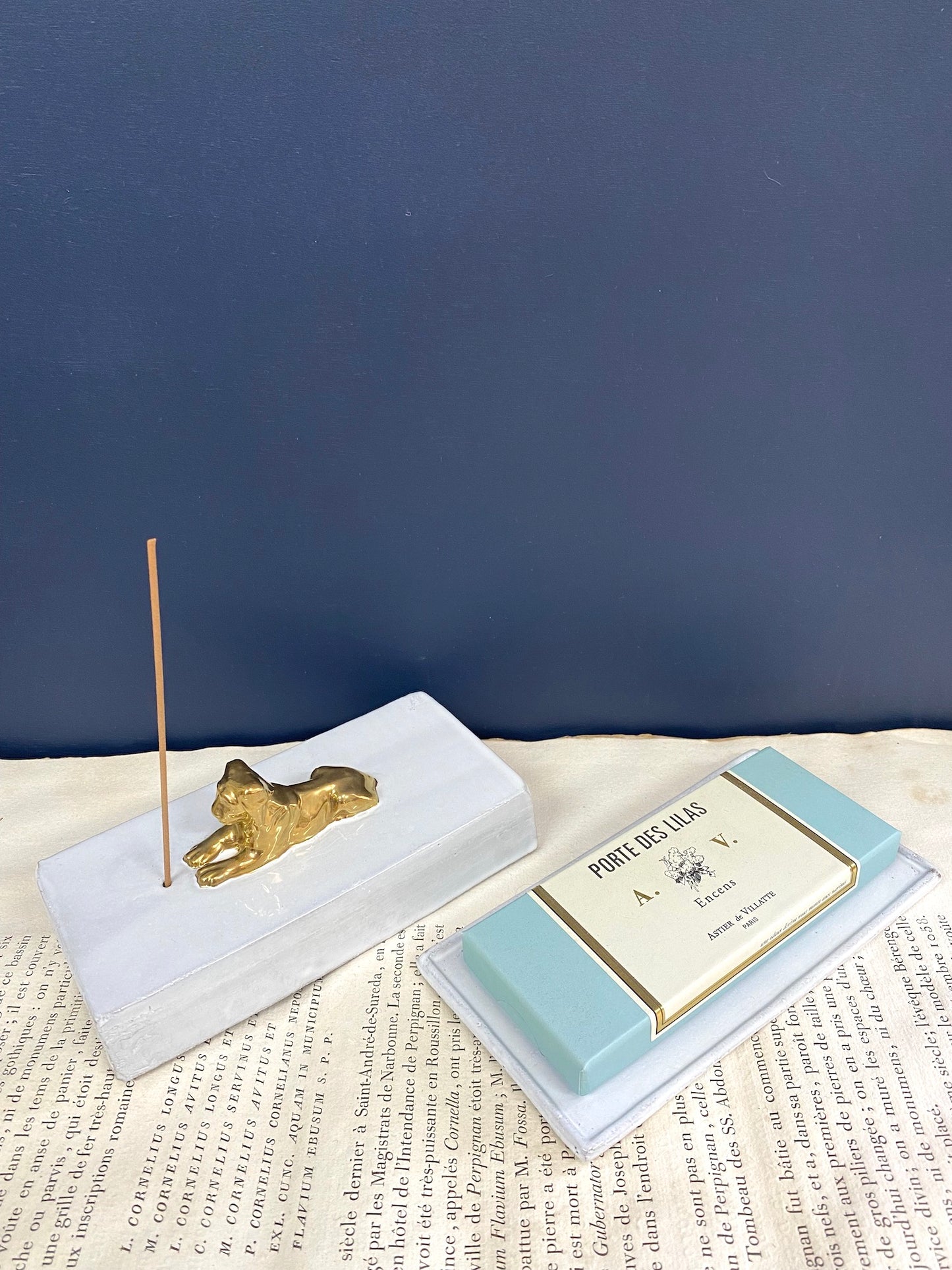 Astier de Villatte Gold Lion Incense Box