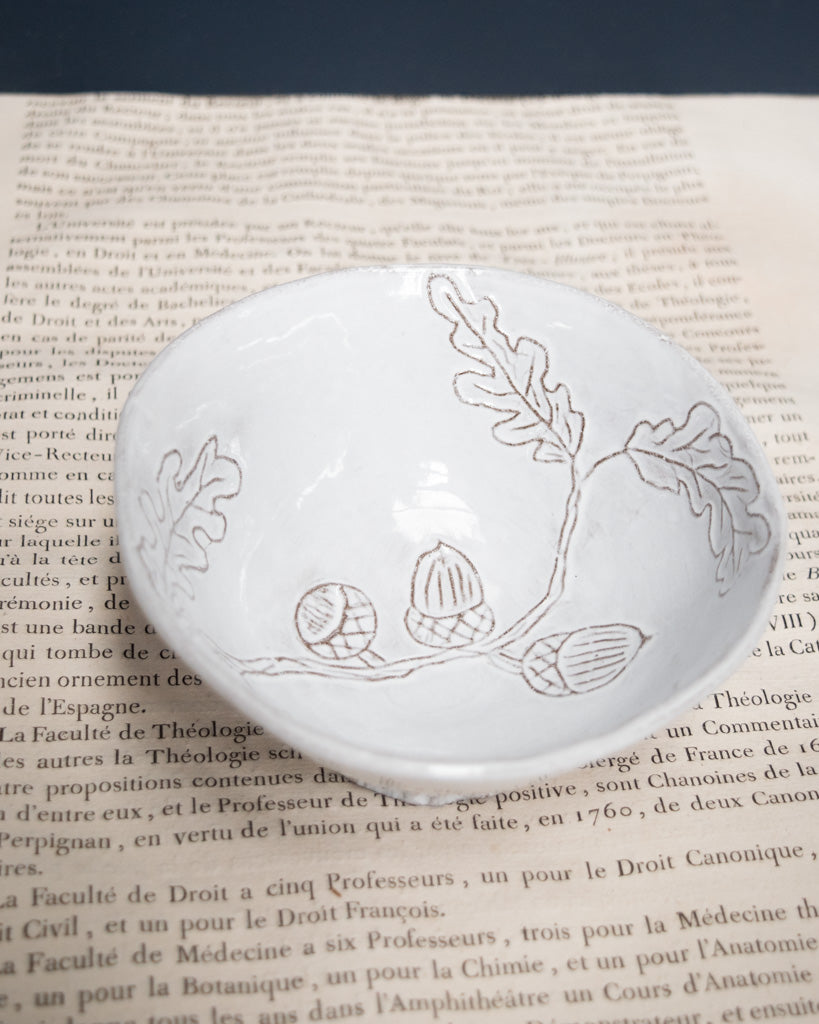 Astier de Villatte Setsuko Acorn Leaf Bowl on Stand