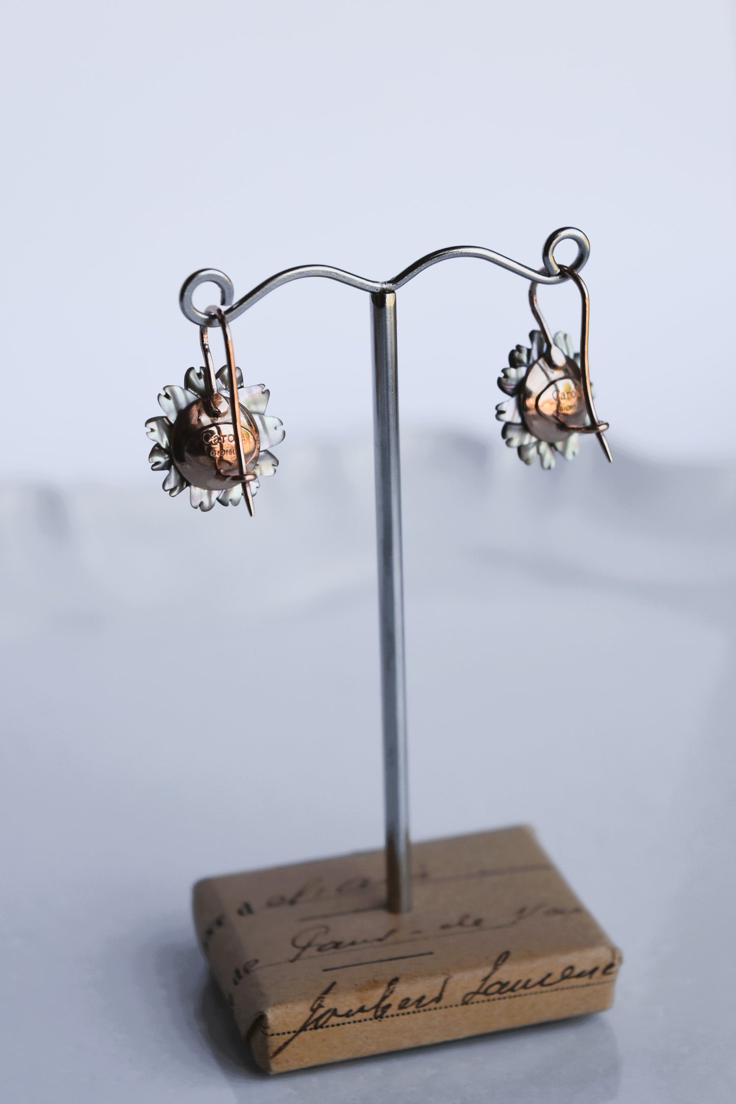 Italian Small Grey Mother-of-Pearl Flower Earrings