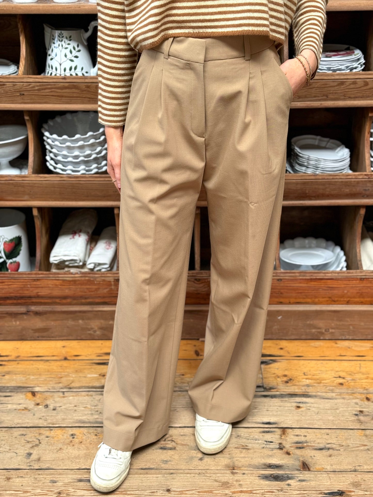 Minina Wide Leg Tailored Pants - Tan