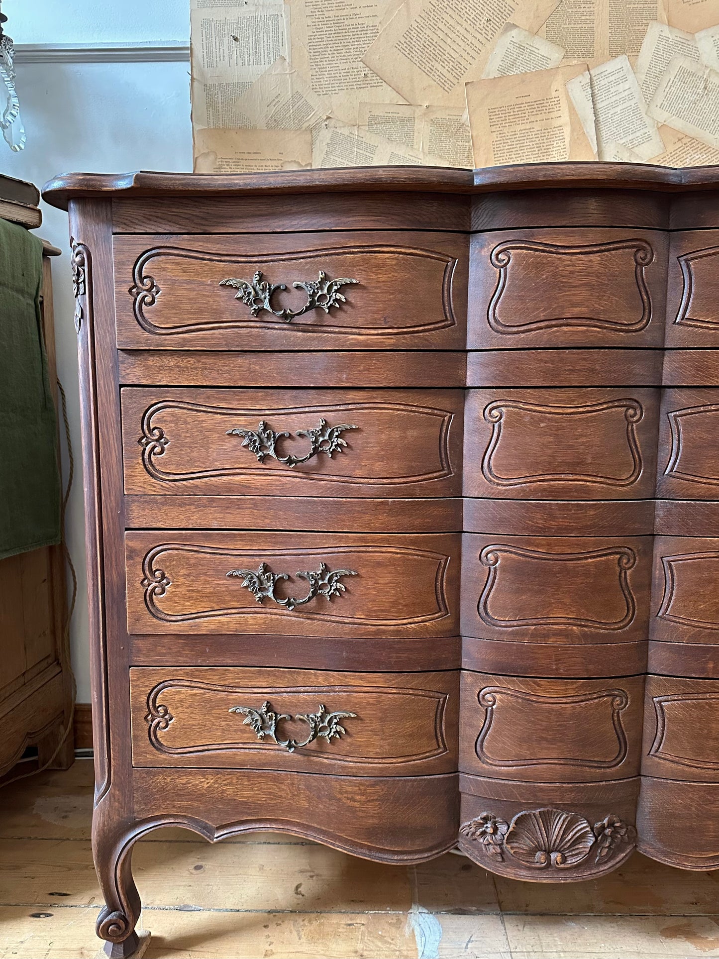 Antique French Oak 4 Drawer Commode