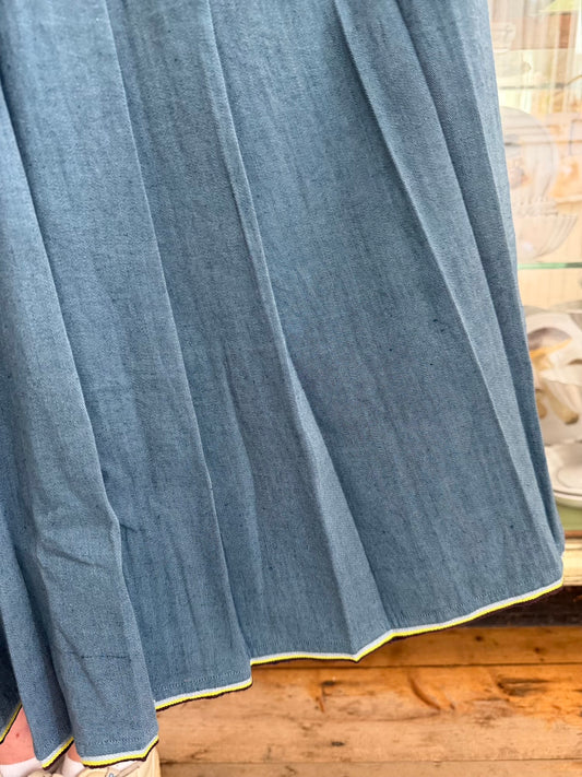 Runaway Bicycle Pleated Skirt - Blue