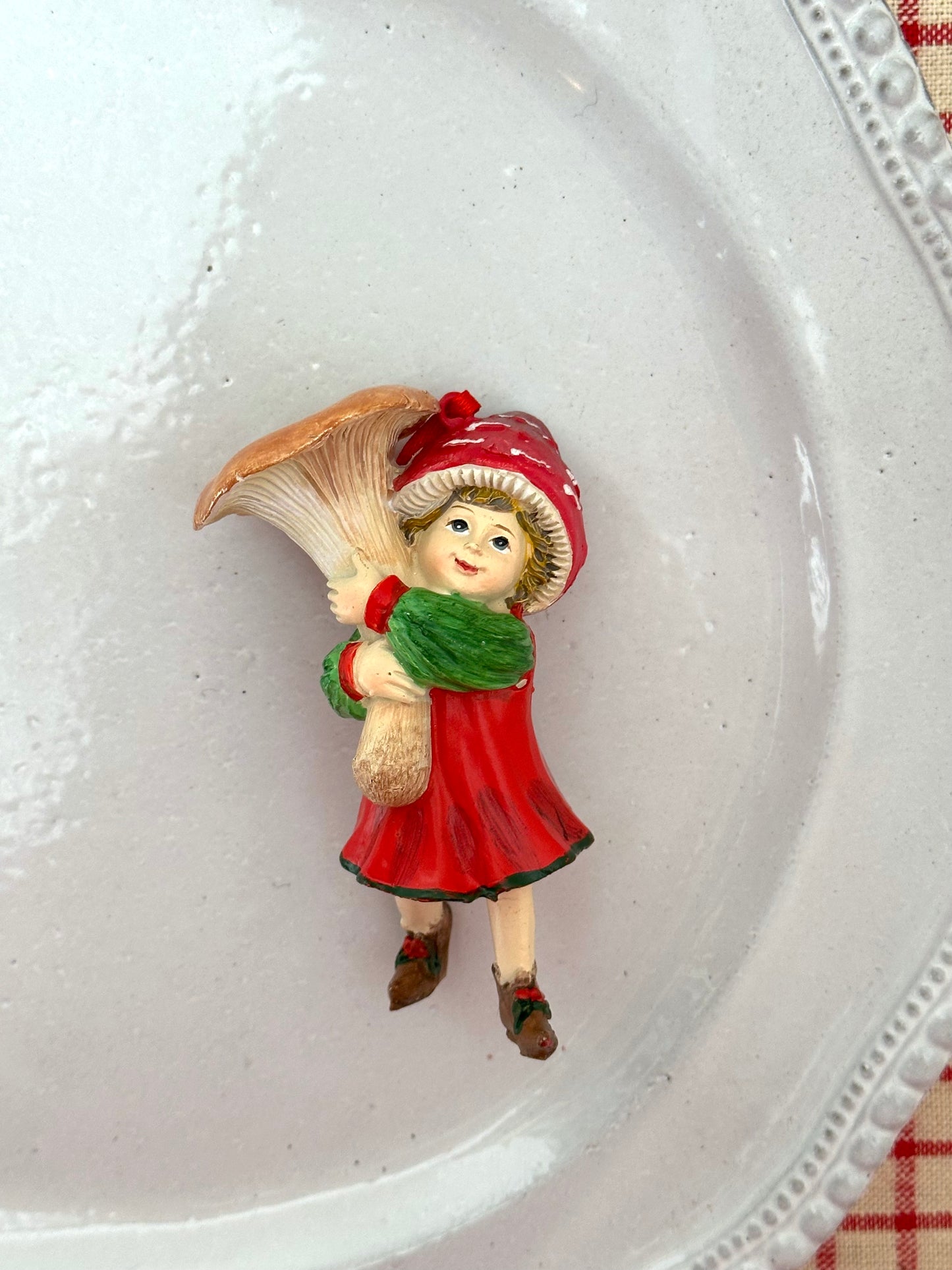 Elf Children Carrying Mushrooms - Christmas Ornament Sets