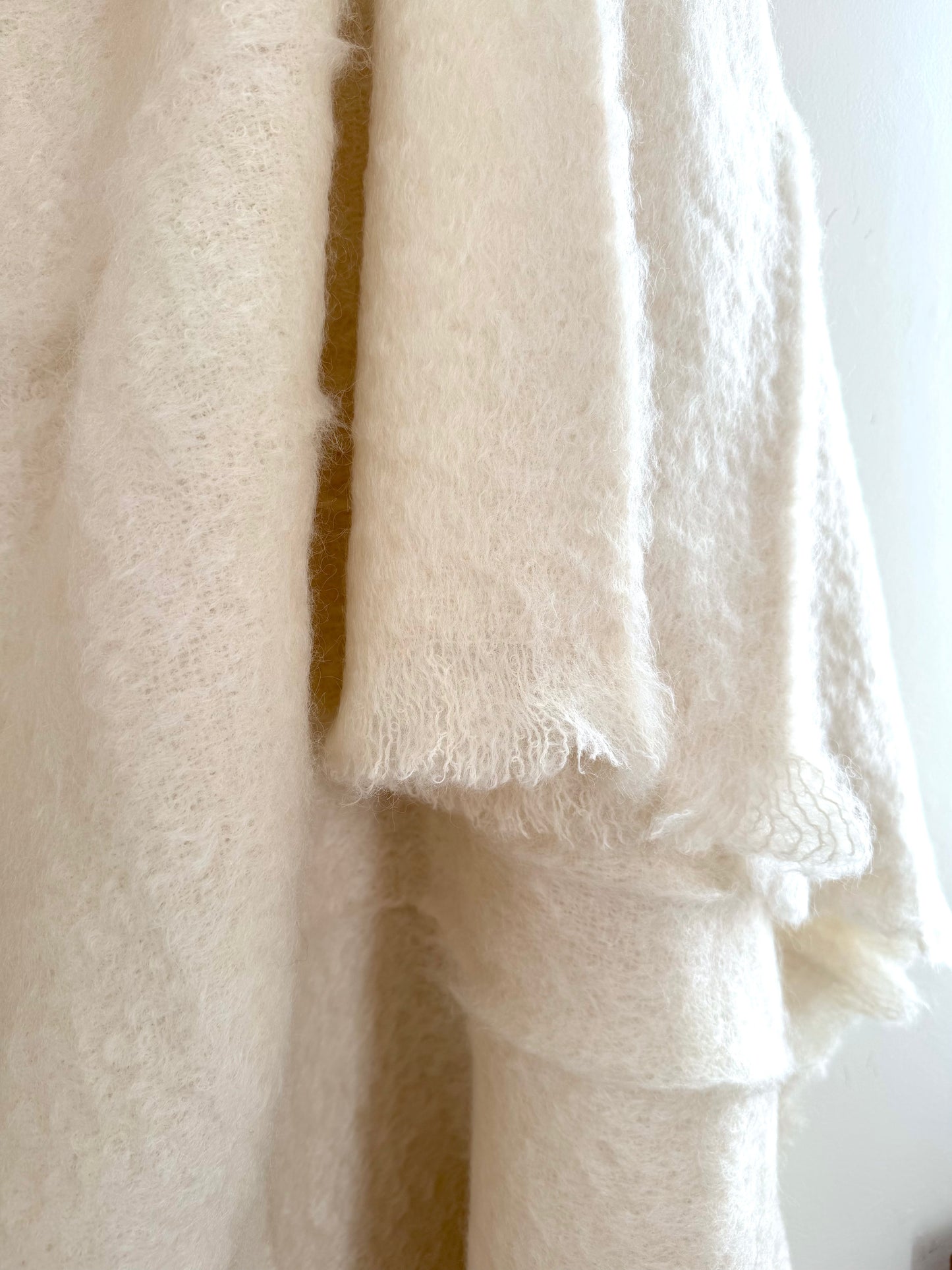 Mantas Ezcaray Natural Mohair Blanket