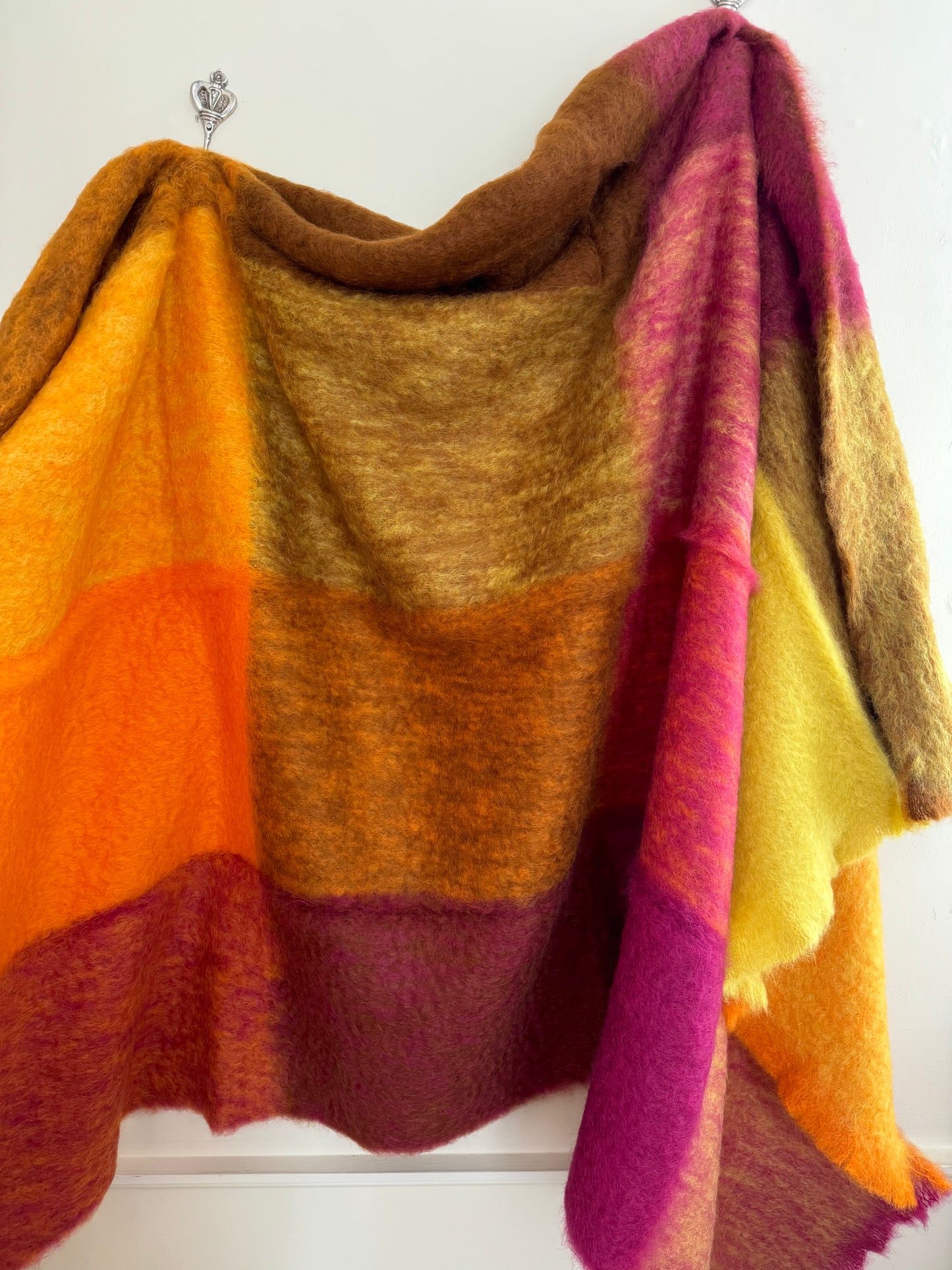 Mantas Ezcaray Pink/Orange Mohair Blanket