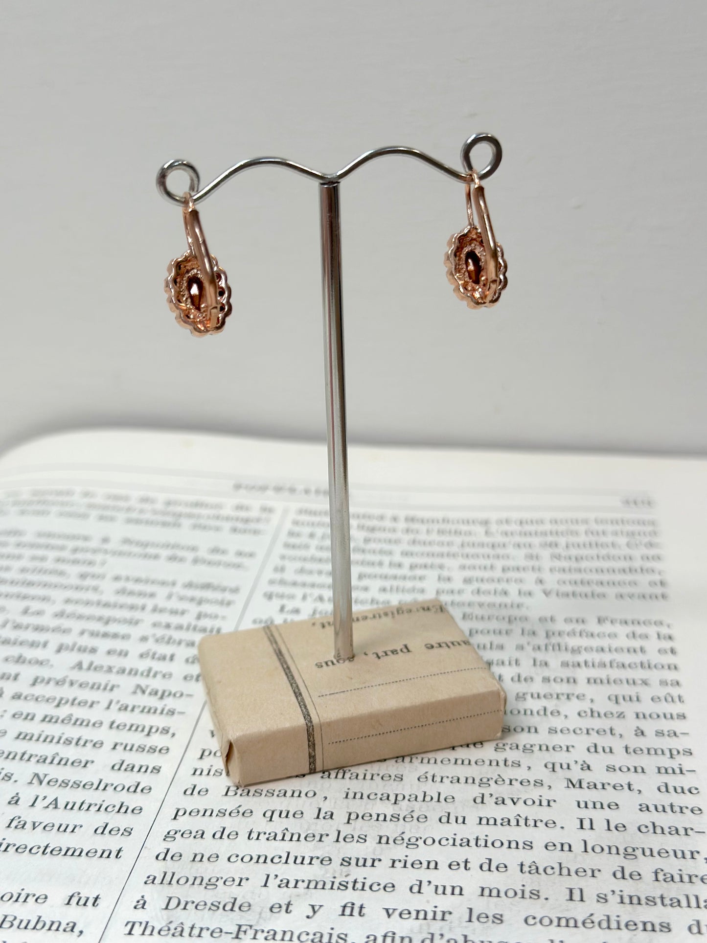 Italian Small Oval Rose Gold Earrings With Onyx Centre