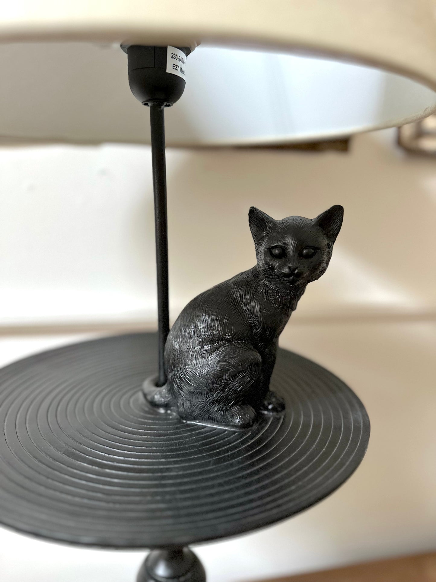 Large European Cat On Stand Lamp
