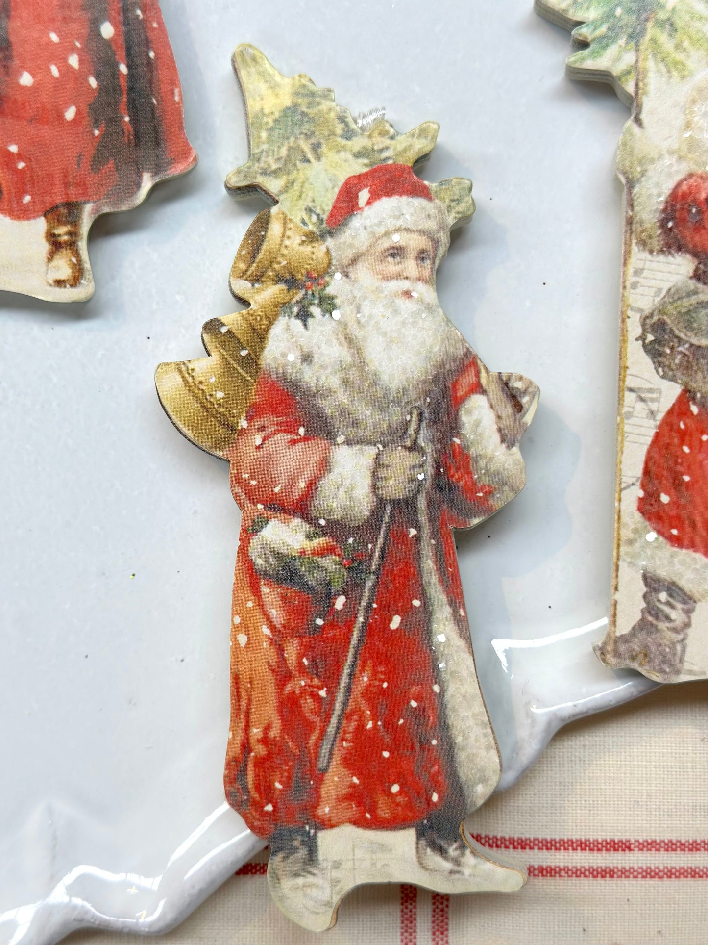 Nostalgic Wooden Santas - Set Of 4 - Woodland Christmas
