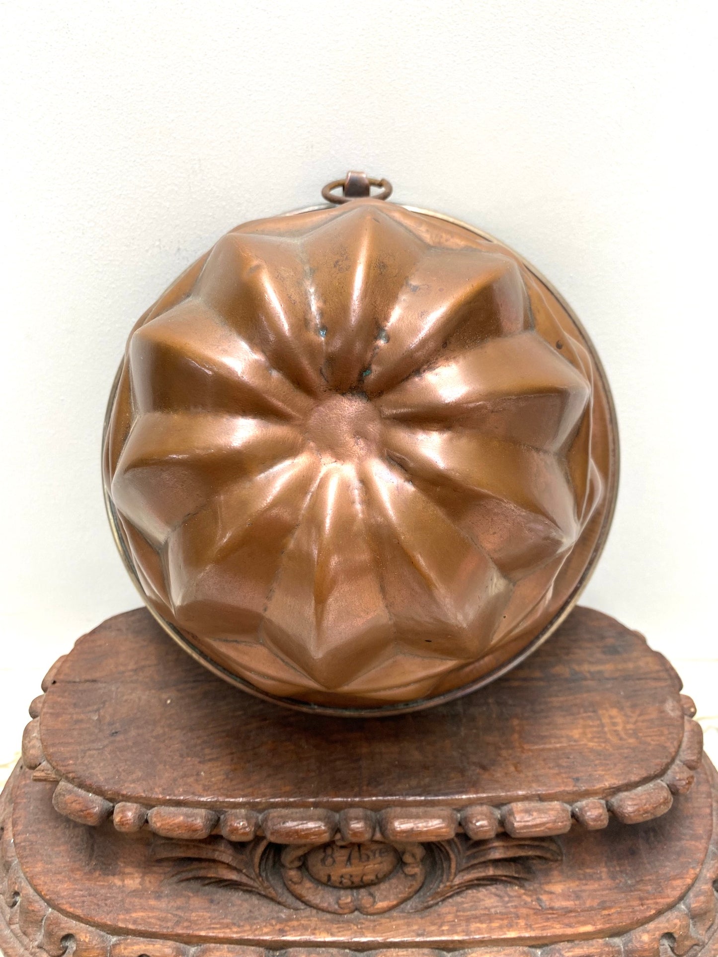 Vintage French Round Traditional Jelly Mould I