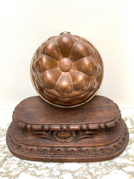 Vintage French Round Traditional Jelly Mould II