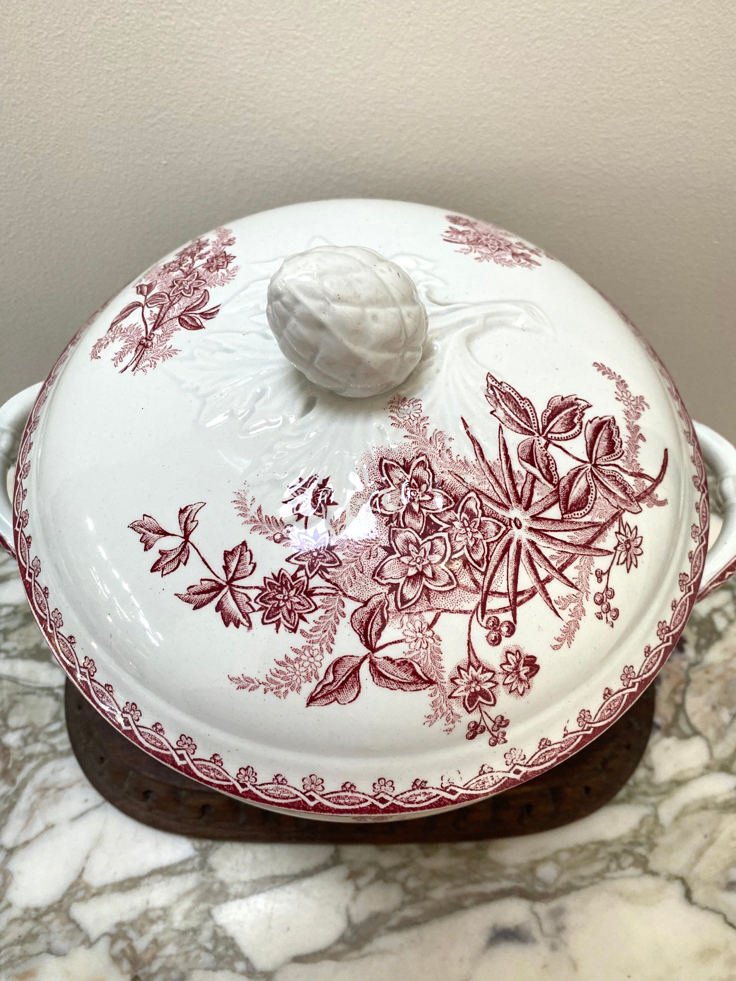 Antique French Sté Amandinoise 'Margot' Tureen
