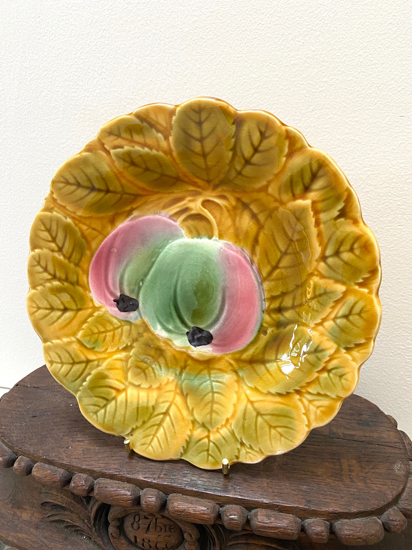 Antique French 'Sarregumines' Round Quince Plate