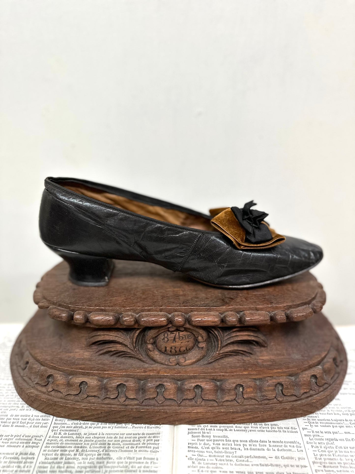 Antique French Black Leather Heels With Bow