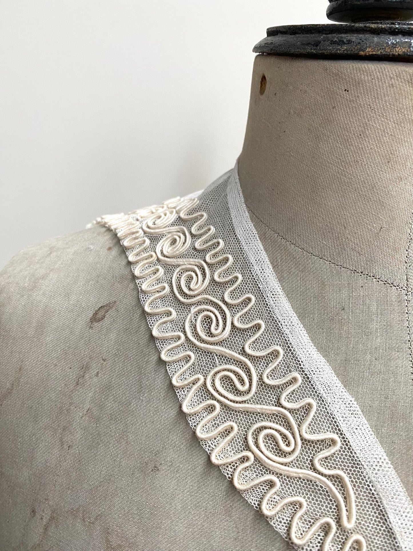 Antique French Silk Cornelli Work Lace Collar