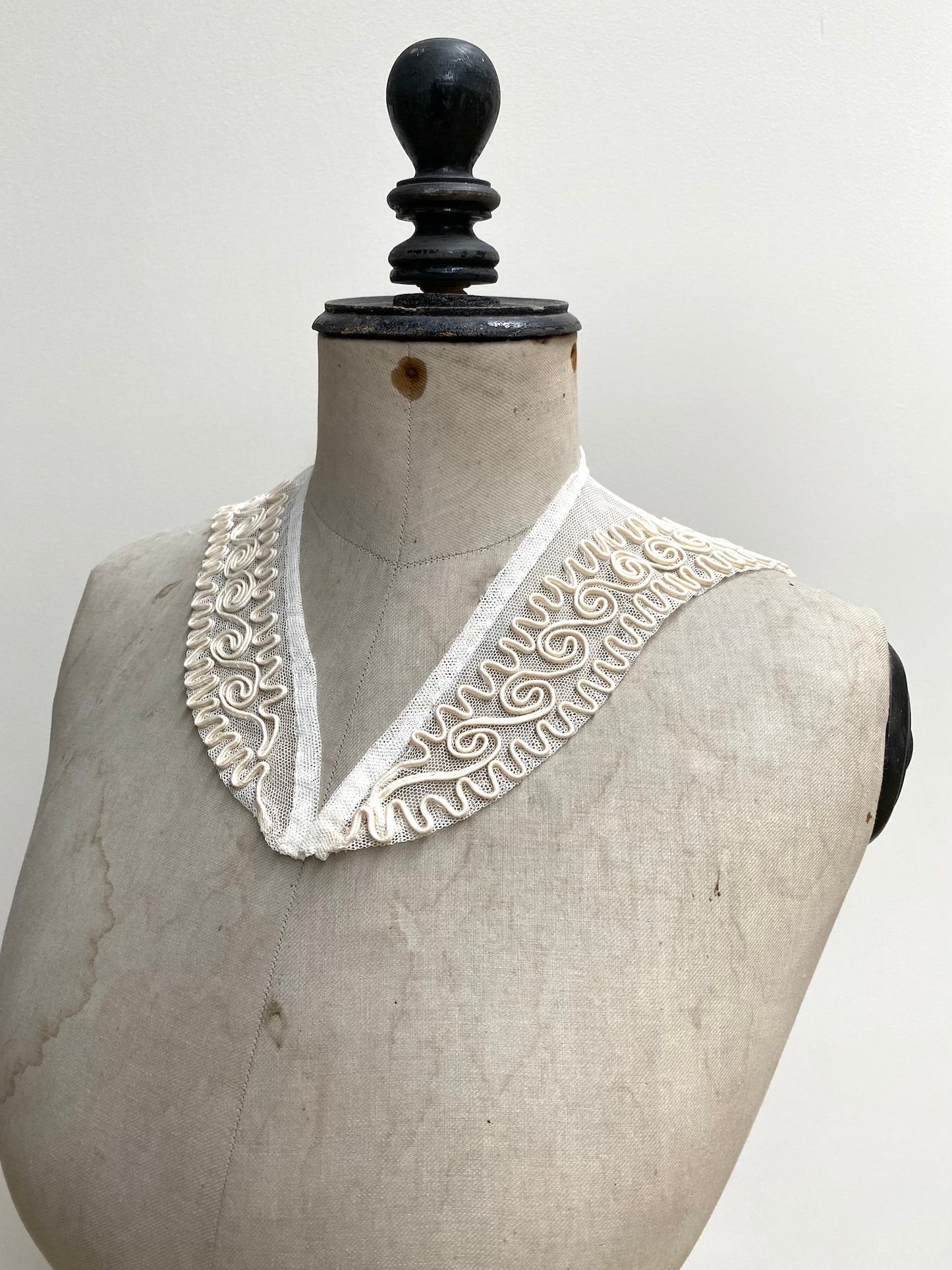 Antique French Silk Cornelli Work Lace Collar