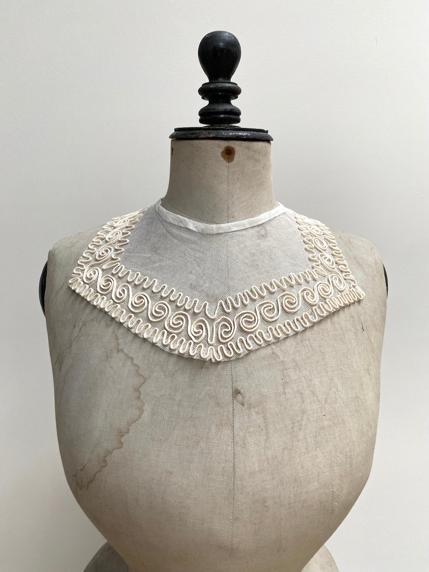 Antique French Silk Cornelli Work Lace Collar