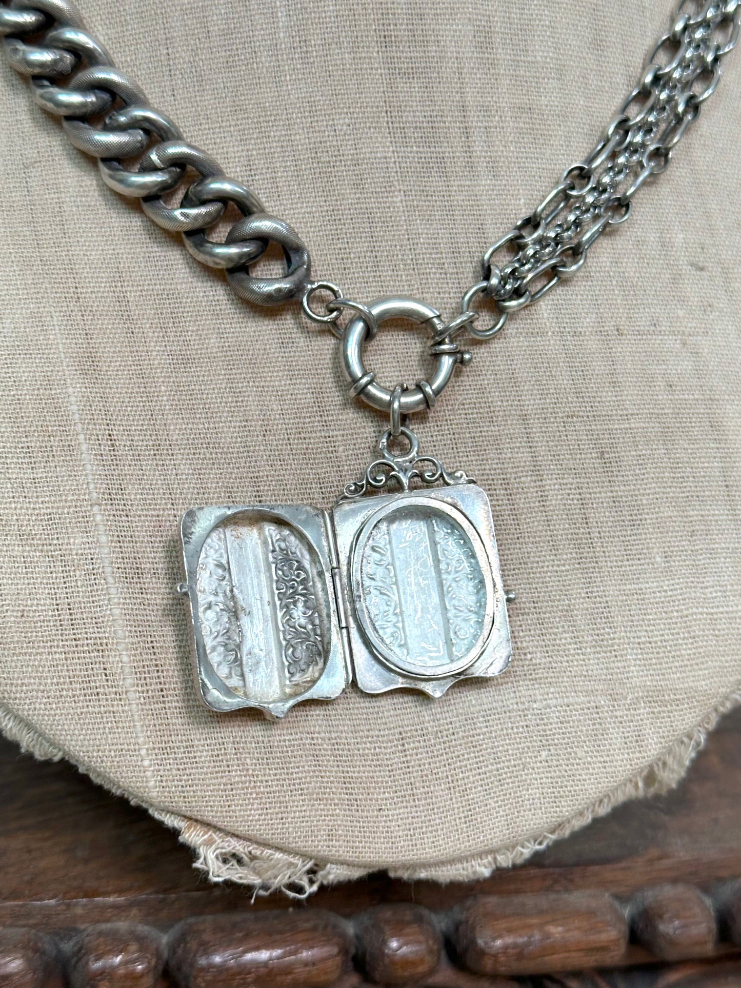 Antique French Silver Necklace With Decorative Locket