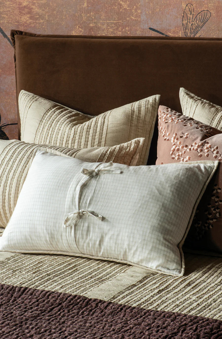 Bianca Lorenne 'Puritsu Sand' Pair Of Pillowcases