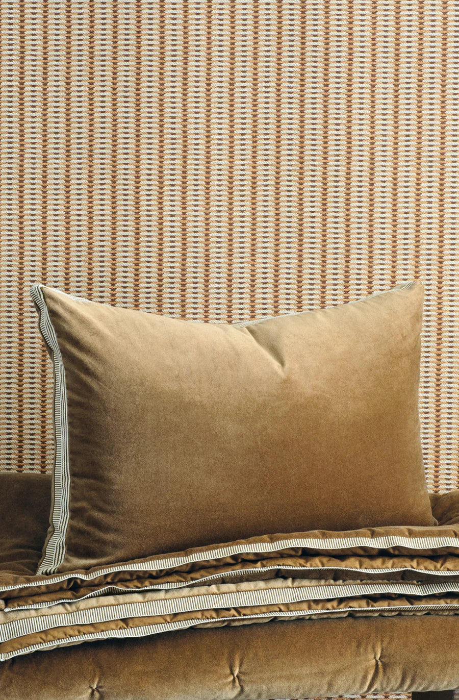 Bianca Lorenne 'Riga Cedar' Velvet Comforter