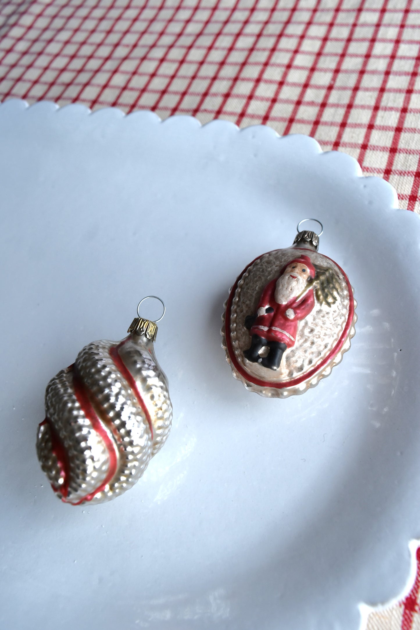 Santa & Swirl - Nostalgic German Christmas Ornaments - Set XII