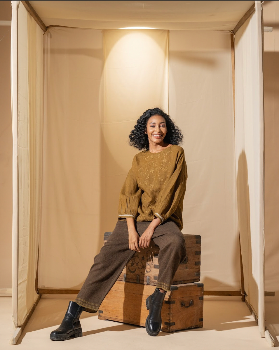 DVE 'Inaya' Embroidered Top - Mustard