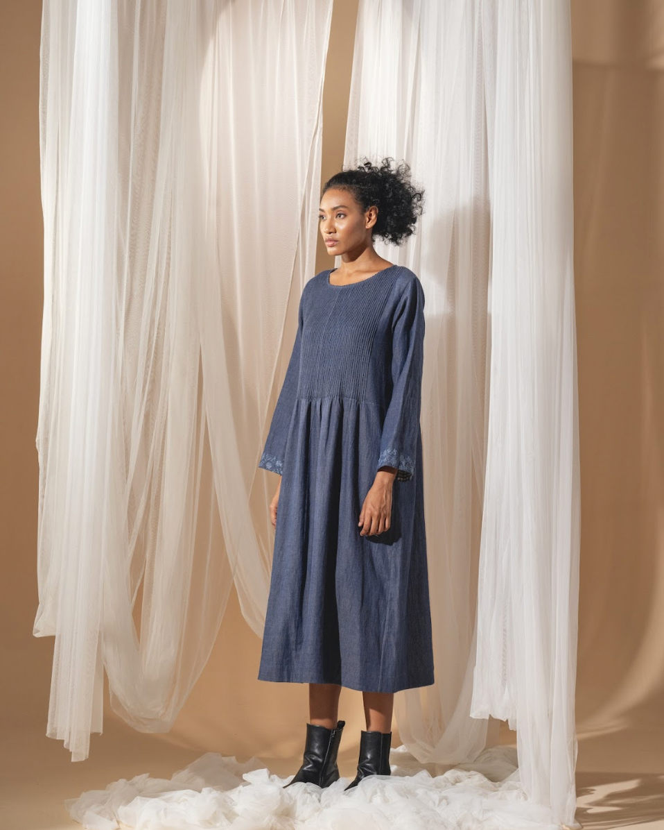 DVE 'Raka' Pintuck Dress - Denim
