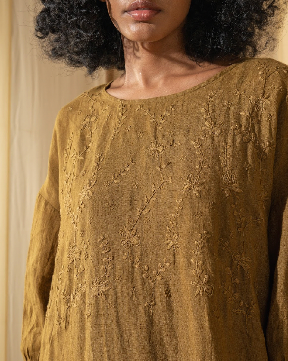 DVE 'Viha' Embroidered Dress - Mustard