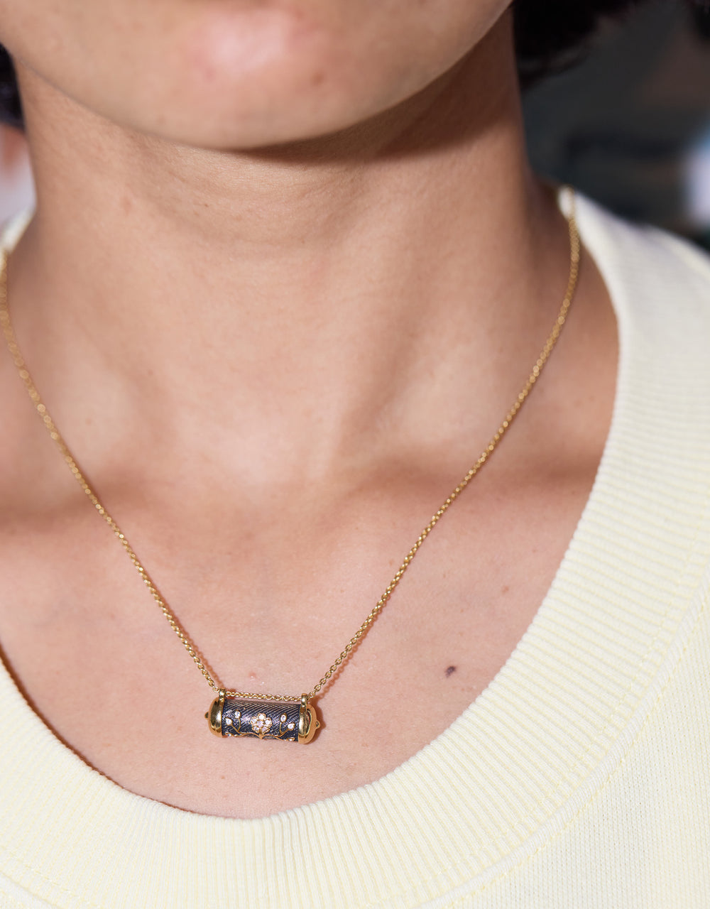 Fine French Gold Necklace - 'Tabiz Taj' Black