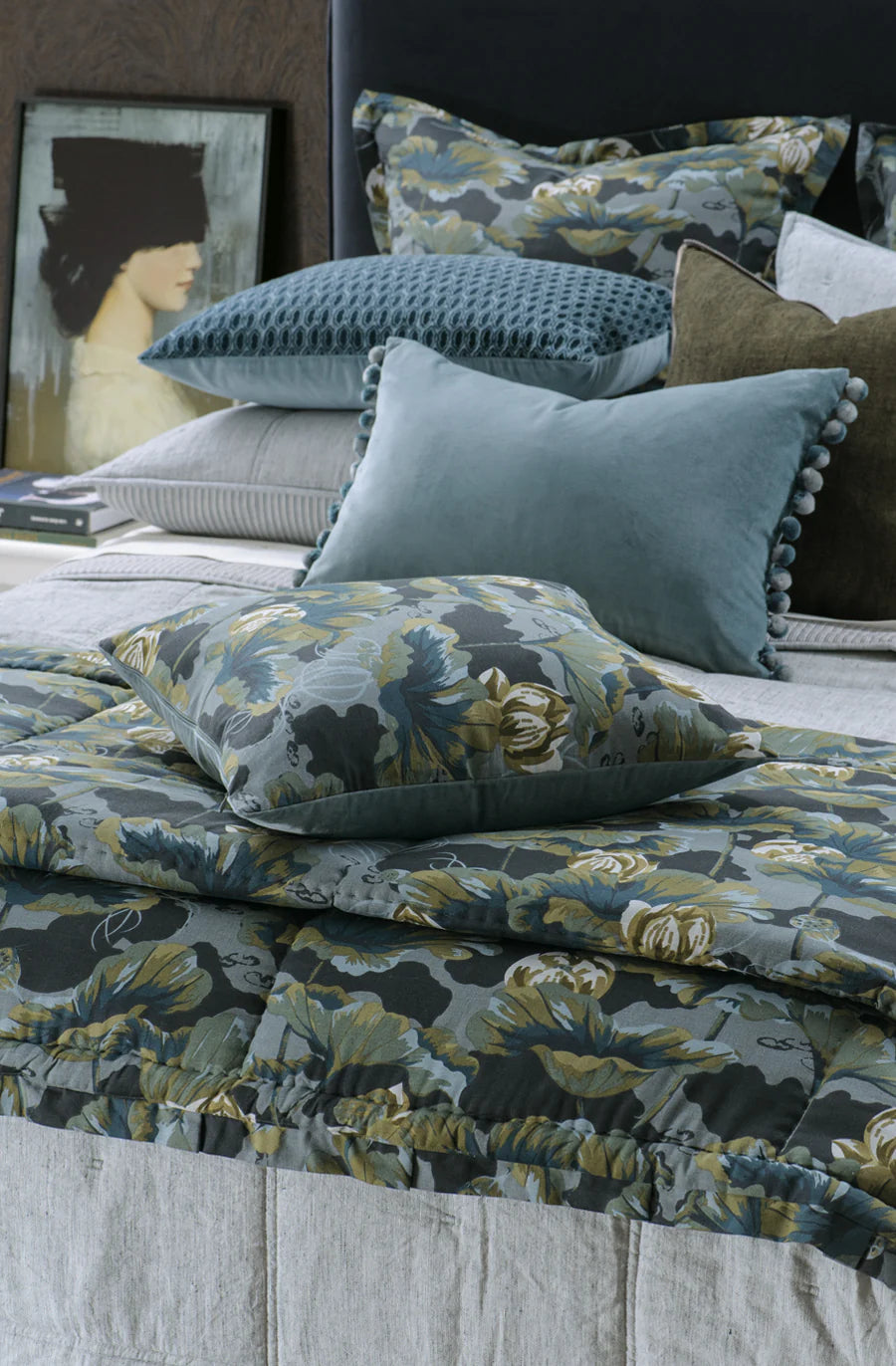 Bianca Lorenne 'Waterlily Ocean' Cushion