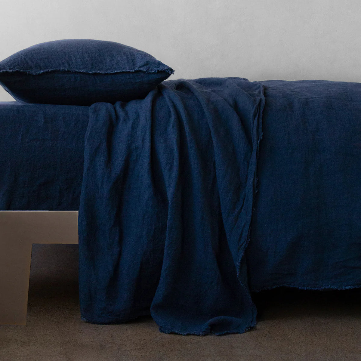 Hale Mercantile 'Flocca' Linen Flat Sheet