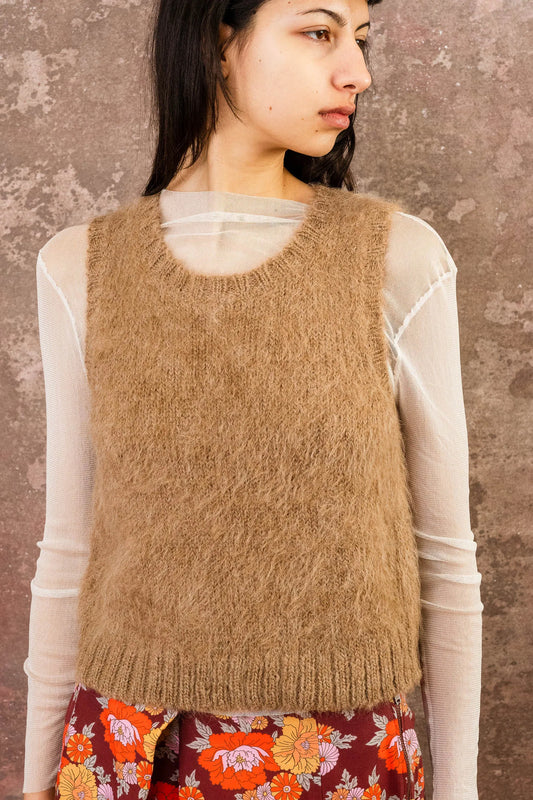 Sula Fluffy Alpaca Knit Vest - Beige