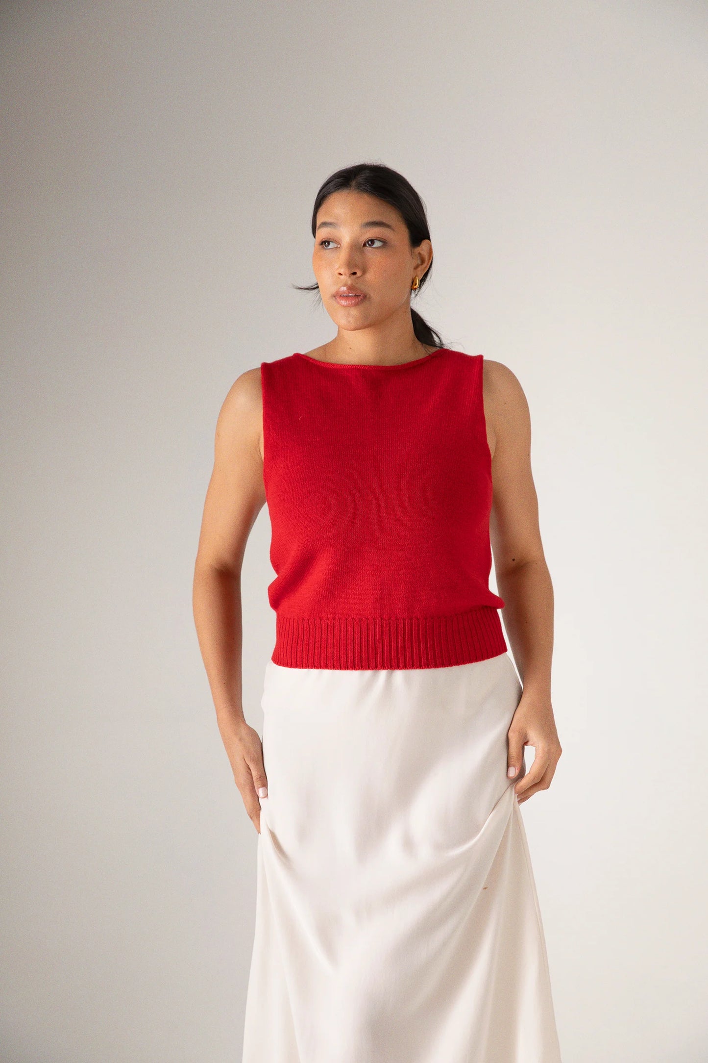 Francie Star Knit Vest Cherry