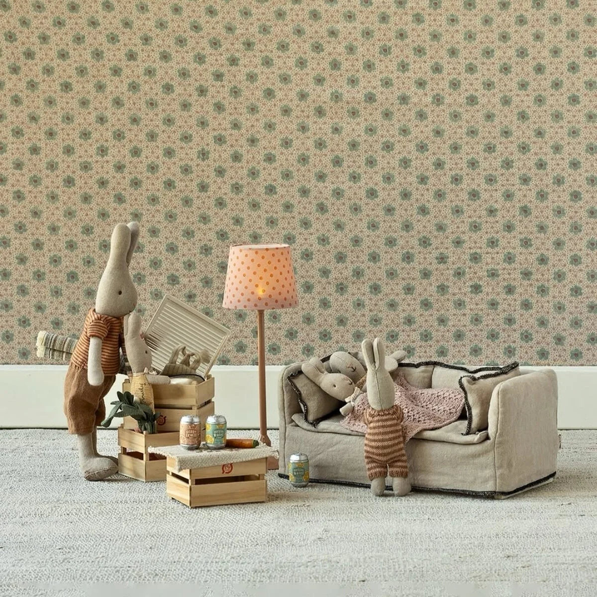 Maileg Vintage Floor Lamp Mouse Sand