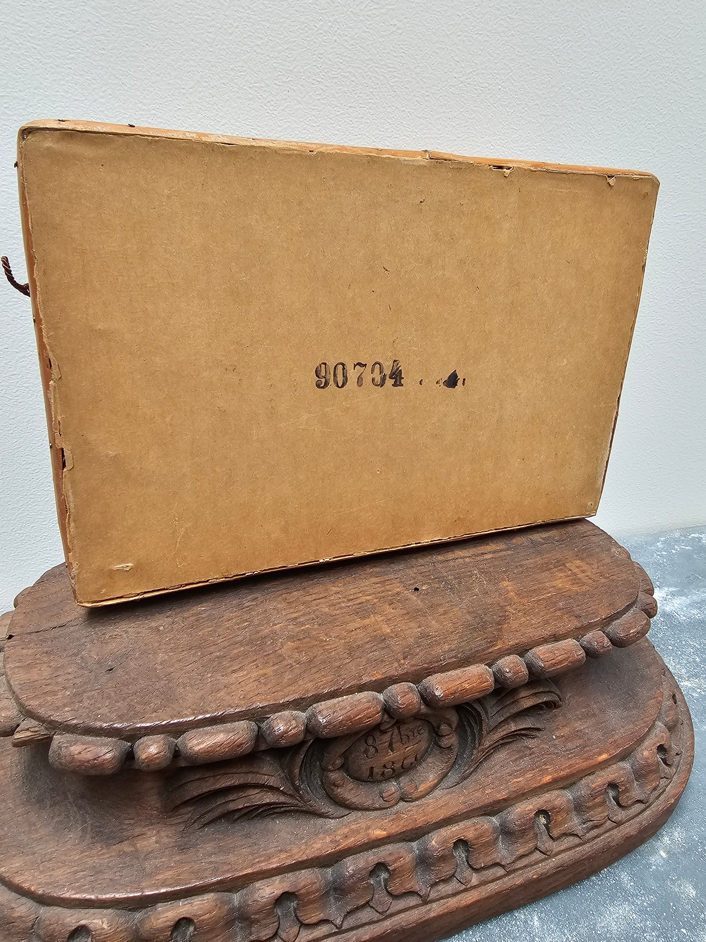 Vintage French Sewing Basket with Raspberry Lining