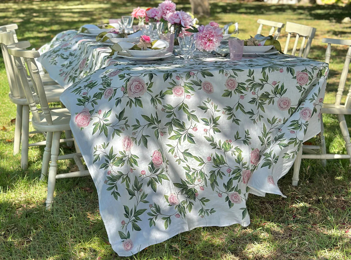 Summerill & Bishop 'Trailing Peony' Linen Tablecloth