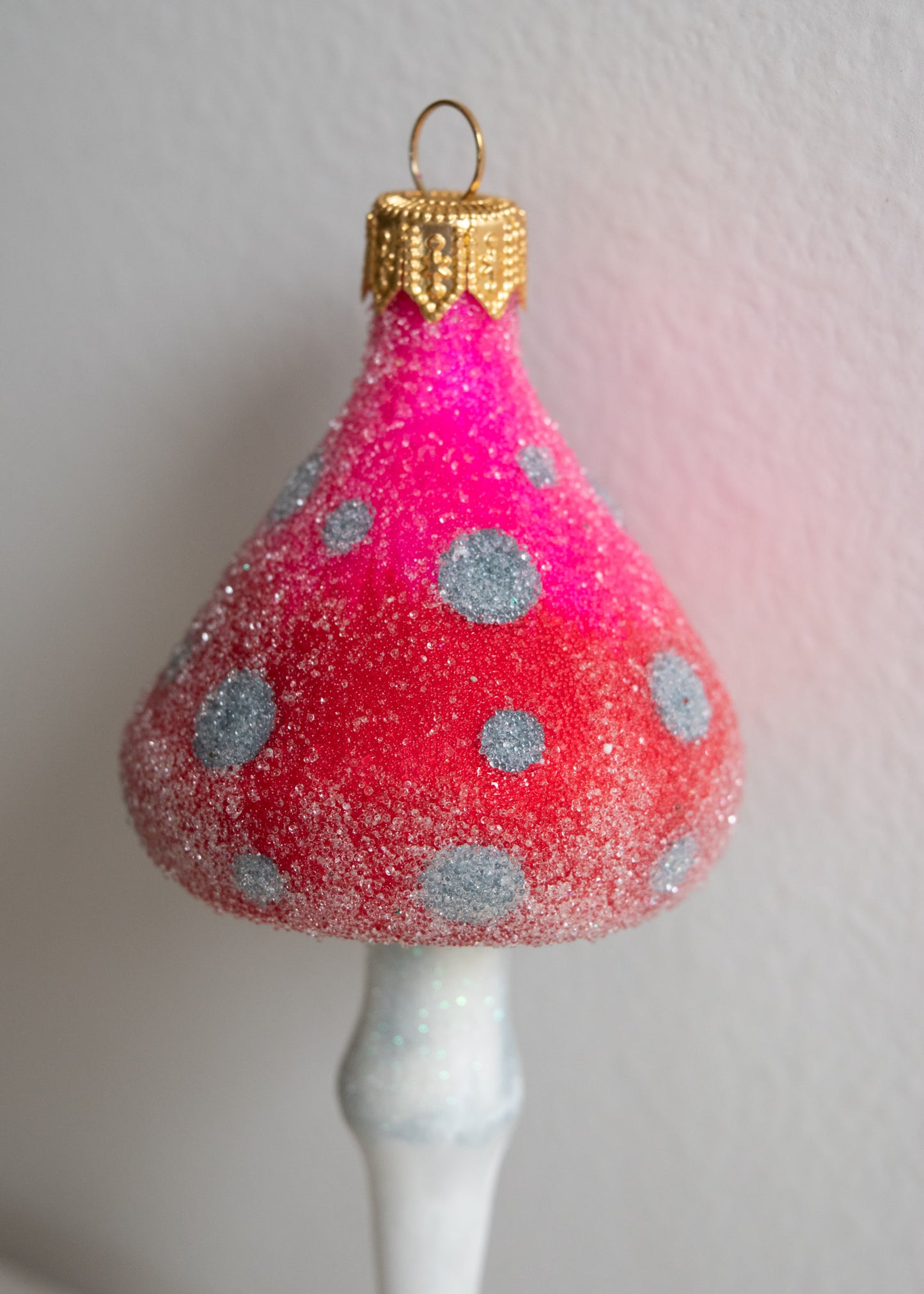 Polish Glass Christmas Ornament - Medium Pink & Red Mushroom
