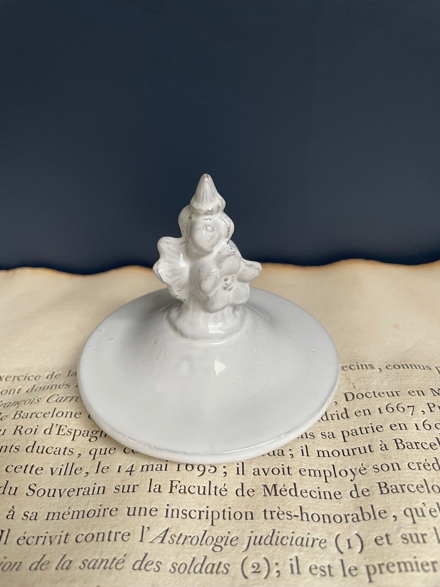 Astier de Villatte Bouquet Candle Lid for Glass Candles