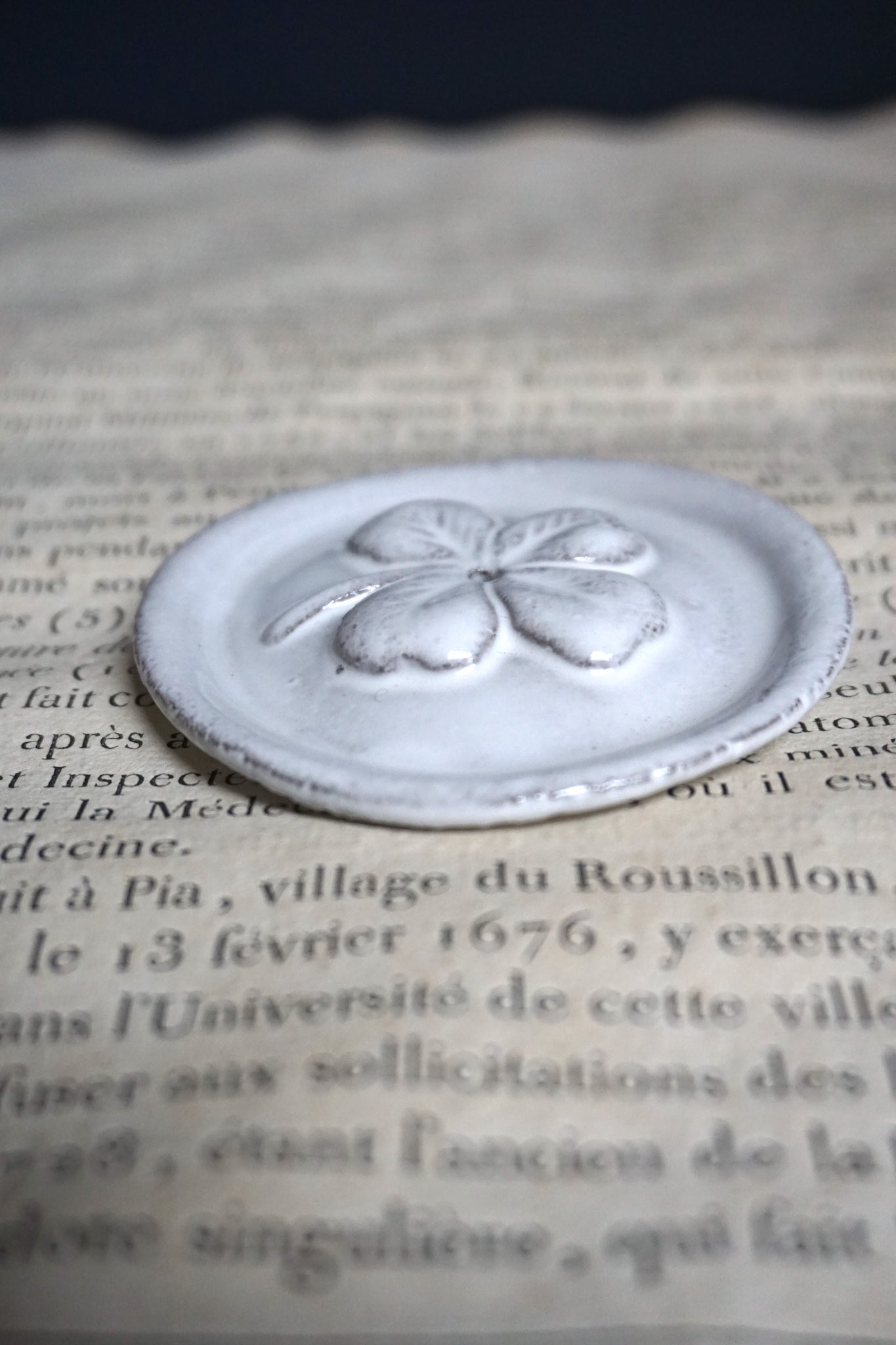Astier de Villatte Chance Clover Incense Holder on Saucer