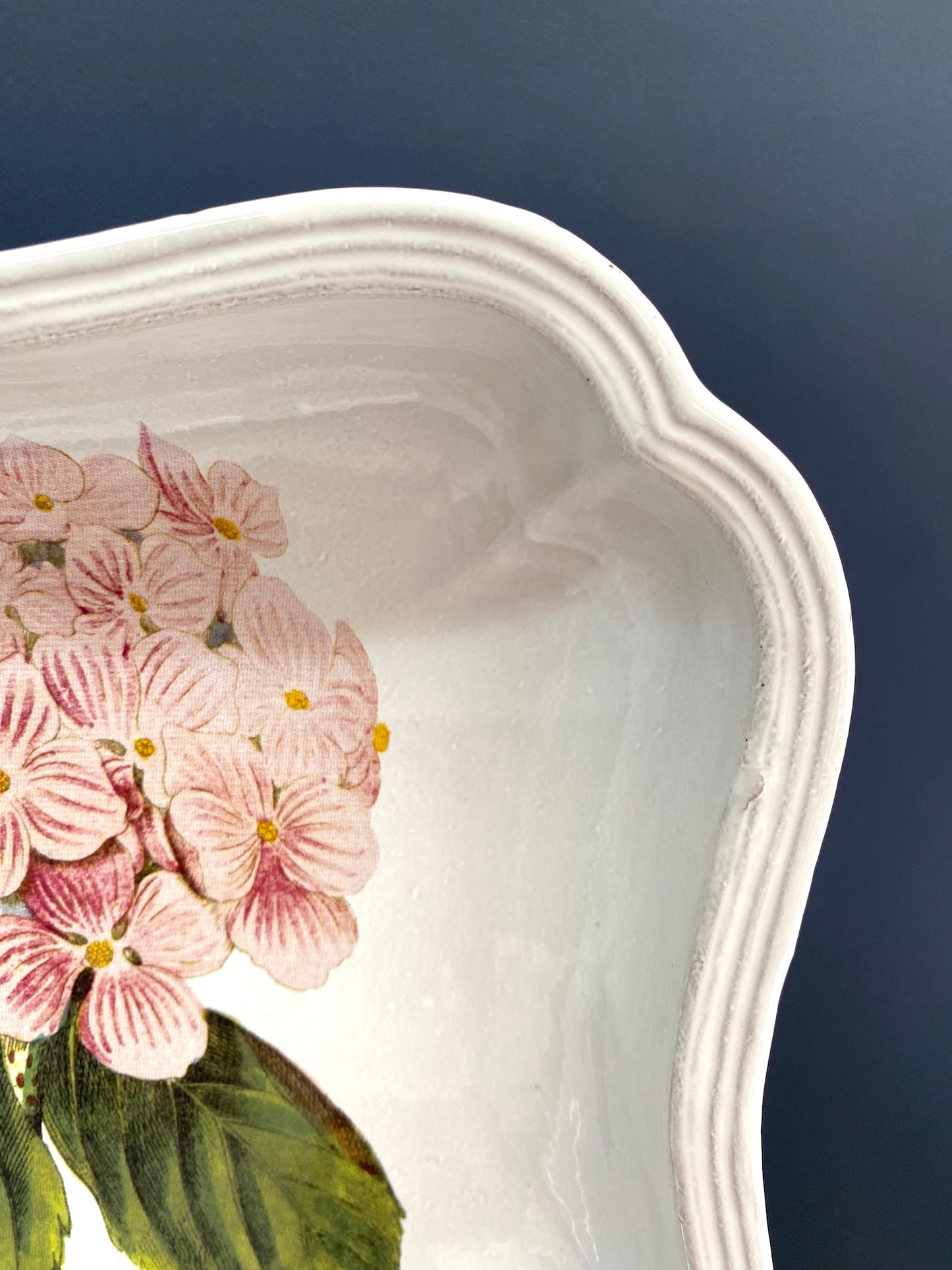 Astier de Villatte John Derian Hydrangea Flower Soup Plate
