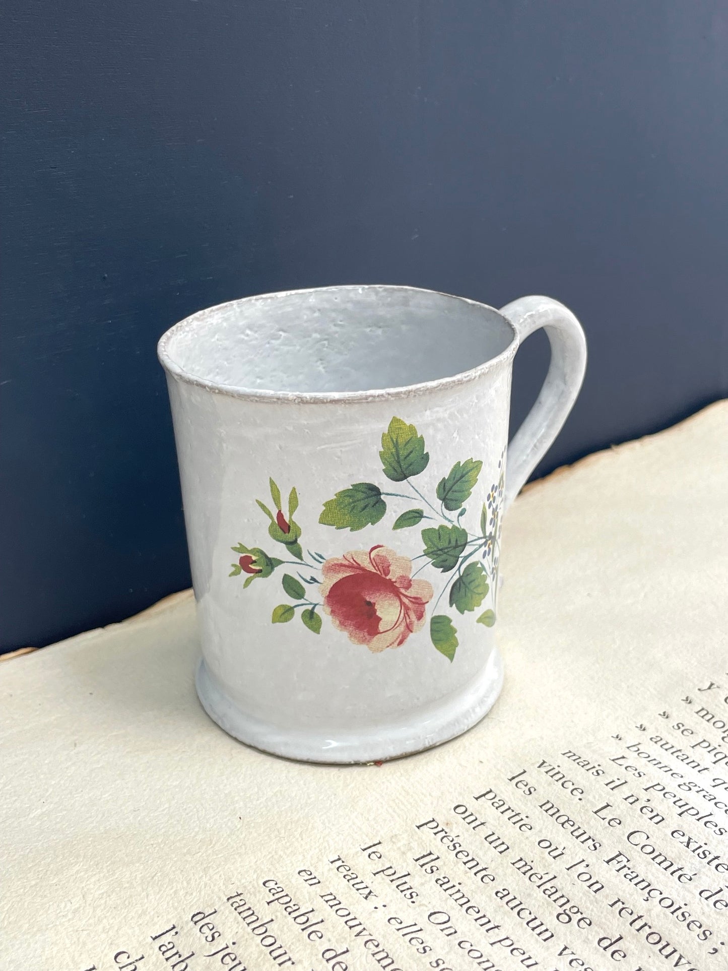 Astier de Villatte John Derian Small Rosesprig Mug