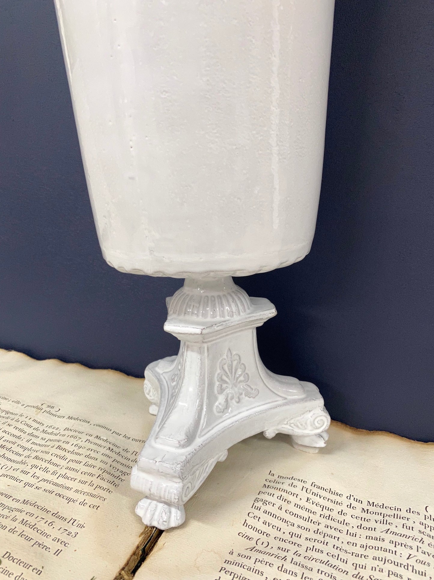 Astier de Villatte Lion Large Vase