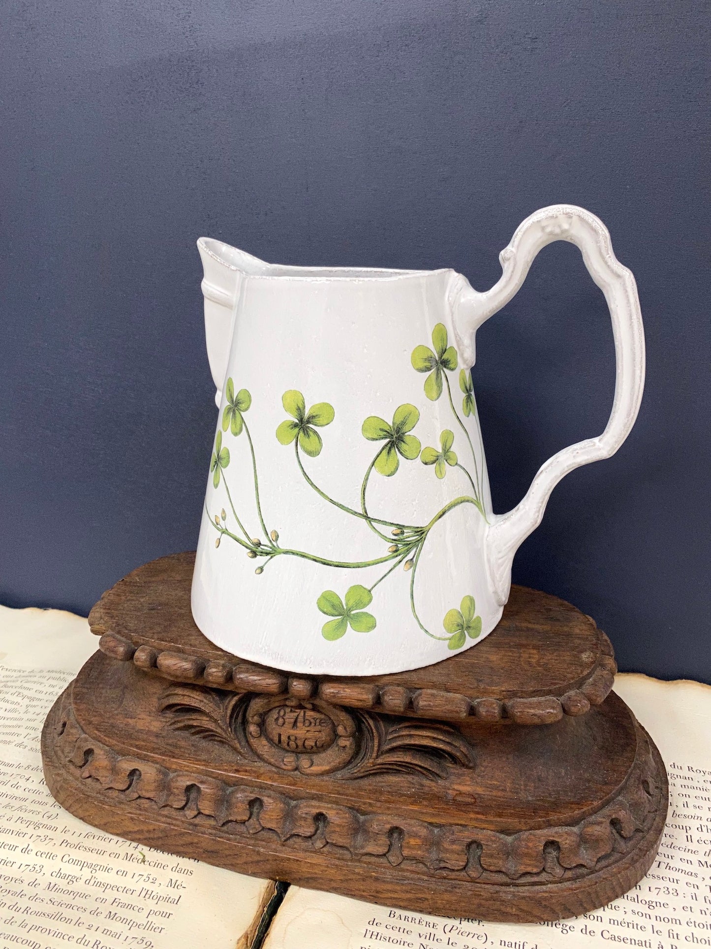 Astier de Villatte Medium Bladderwort Pitcher Vase