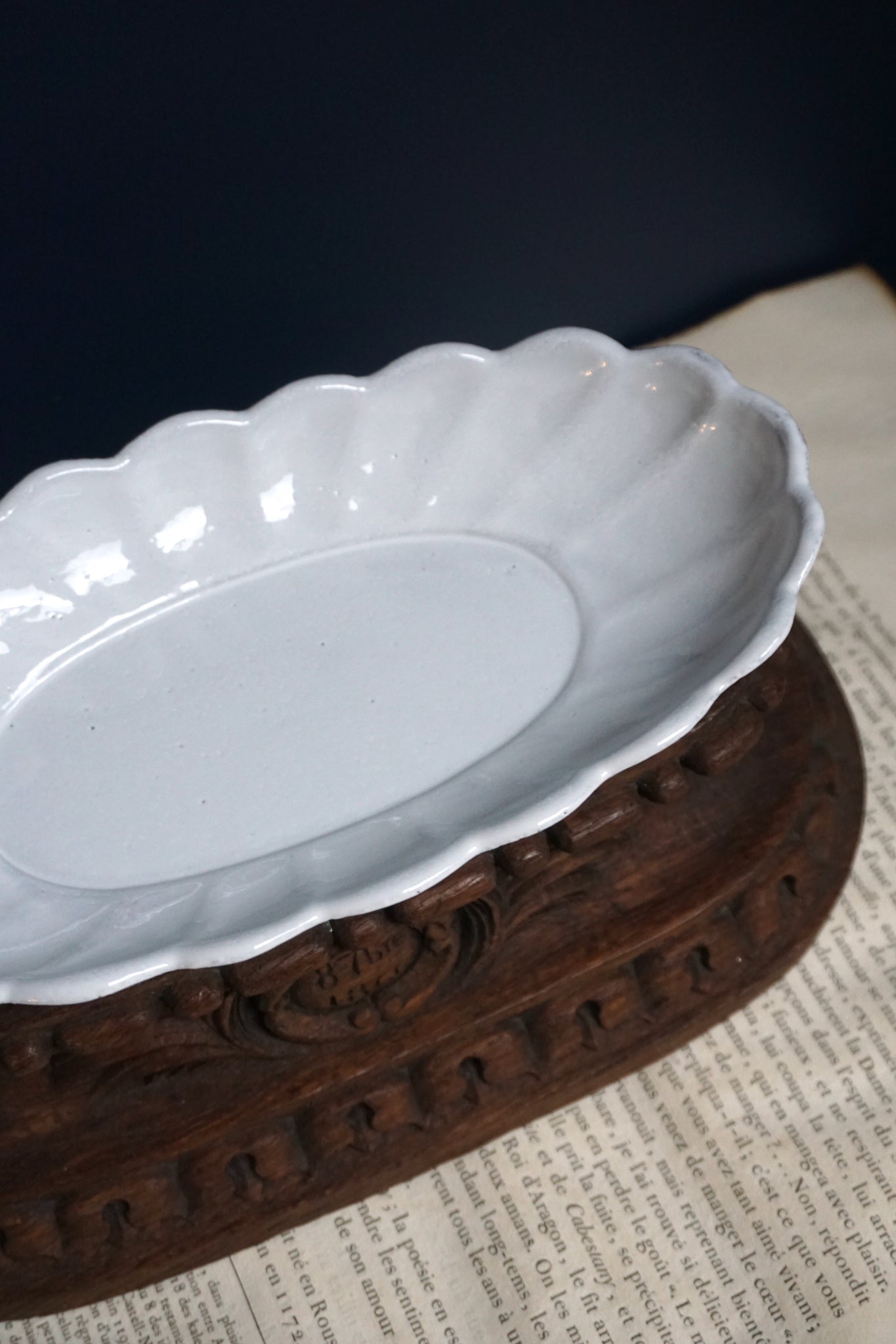 Astier de Villatte Oval Victoria Dish