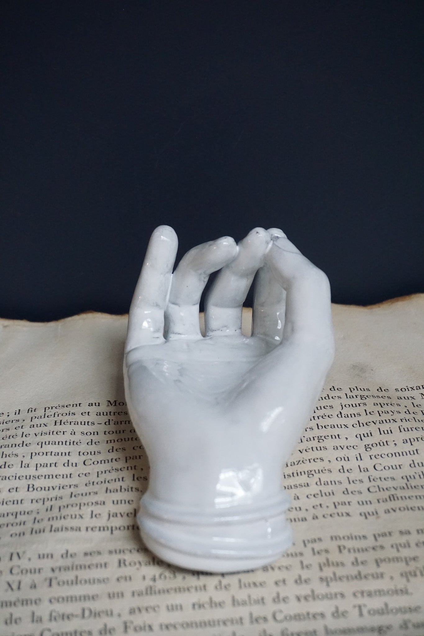 Astier de Villatte Serena Hand Incense Burner