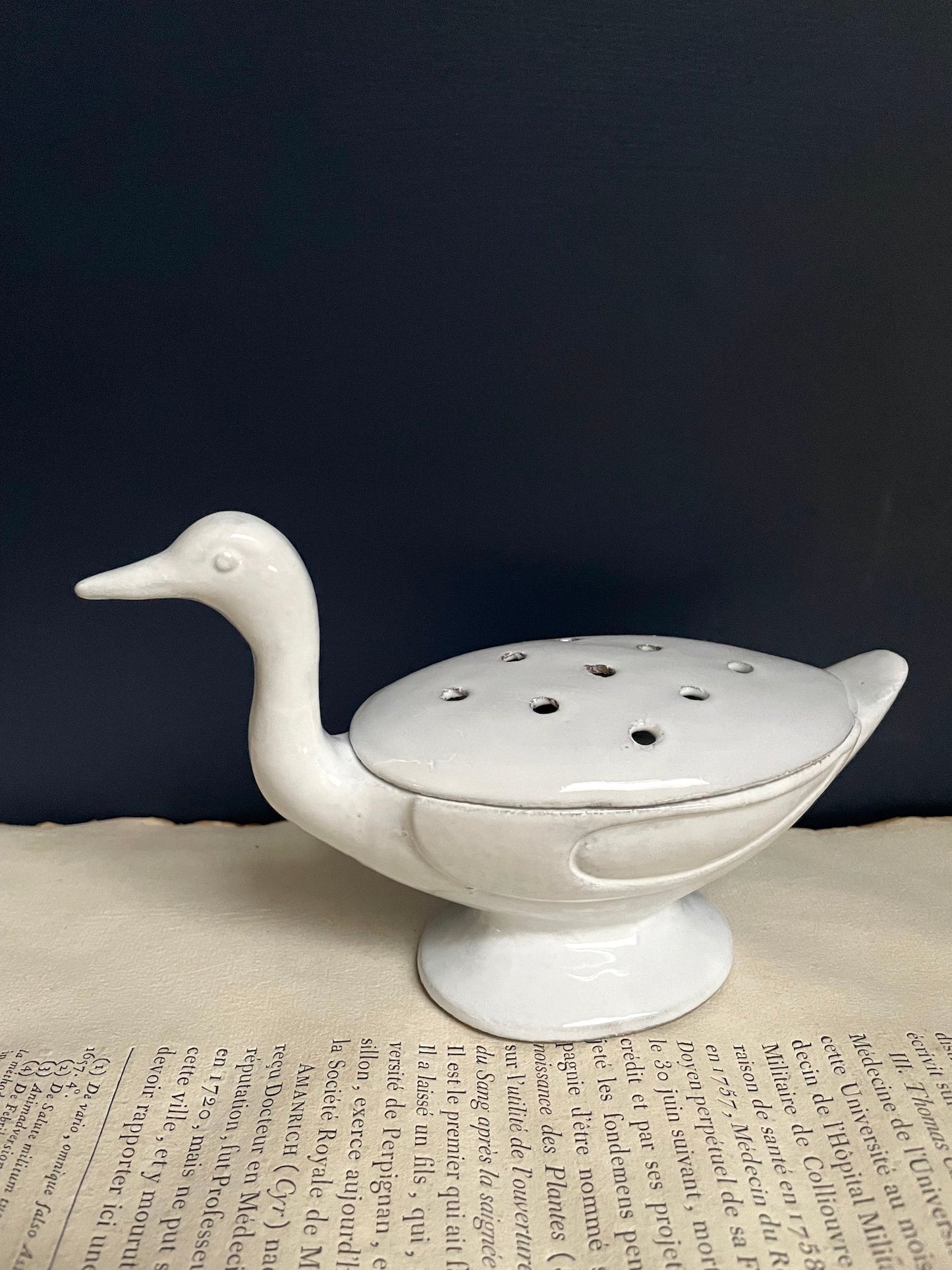 Astier de Villatte 'Coin Coin' Duck Incense Burner