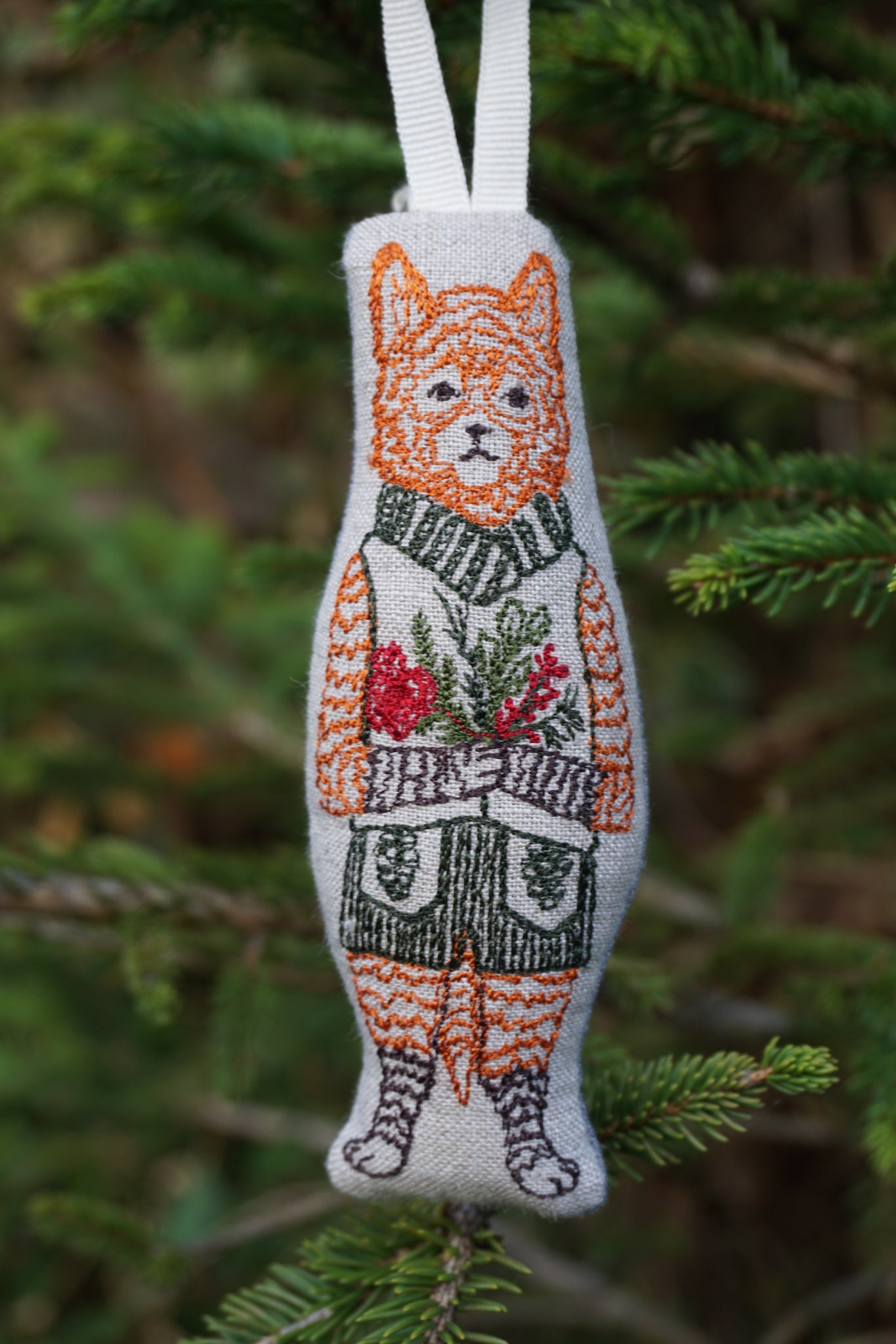 Coral & Tusk Festive Fox Ornament