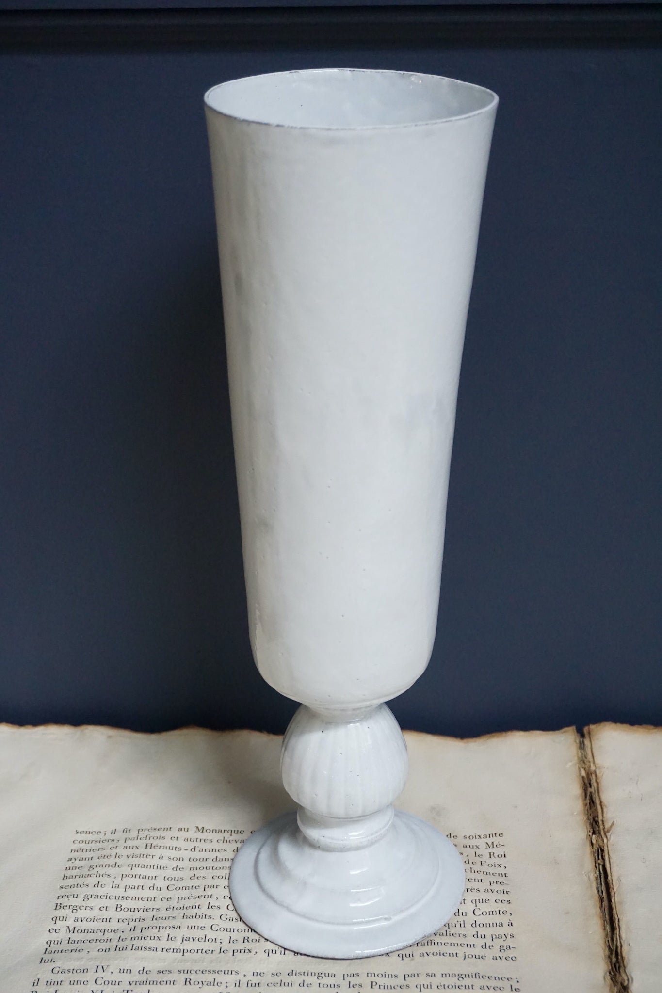 Astier de Villatte Casper Long Vase